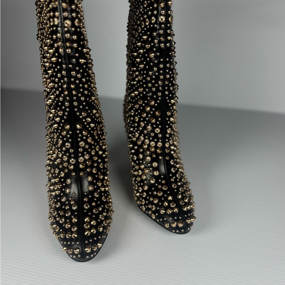 Azalea Wang “Grehgan”Studded Black and Gold Ankle Boots - Picture 2 of 5
